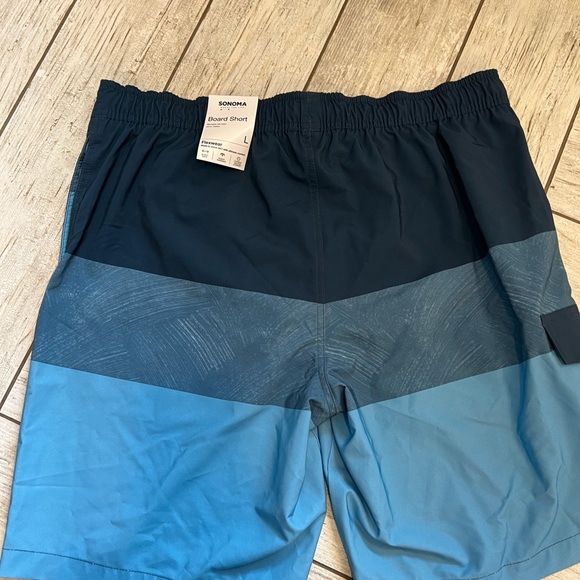 NWT Sonoma Blue and Teal Swim Shorts - Picture 4 of 9